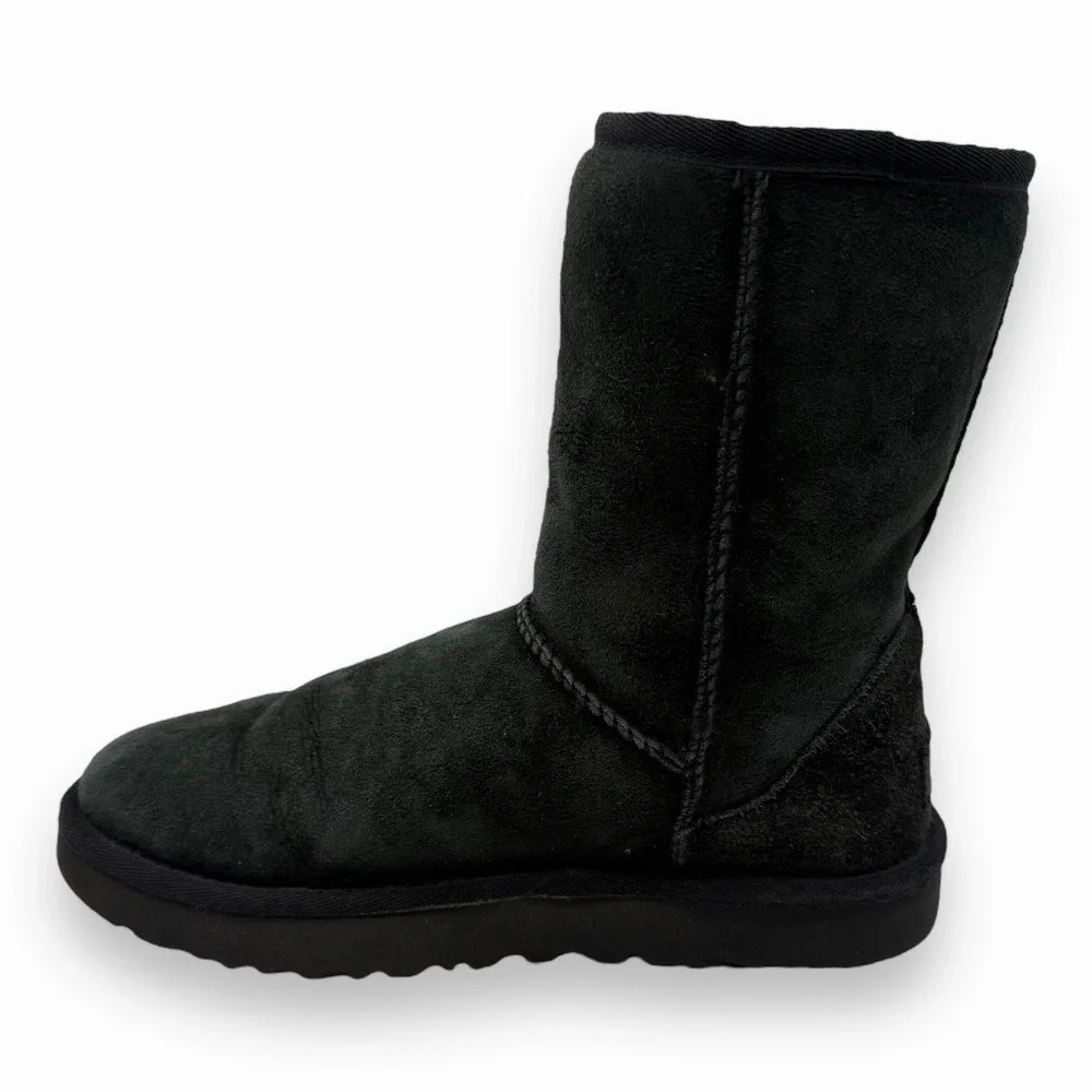 UGG Women's Boots Classic Short II Black Size 6
